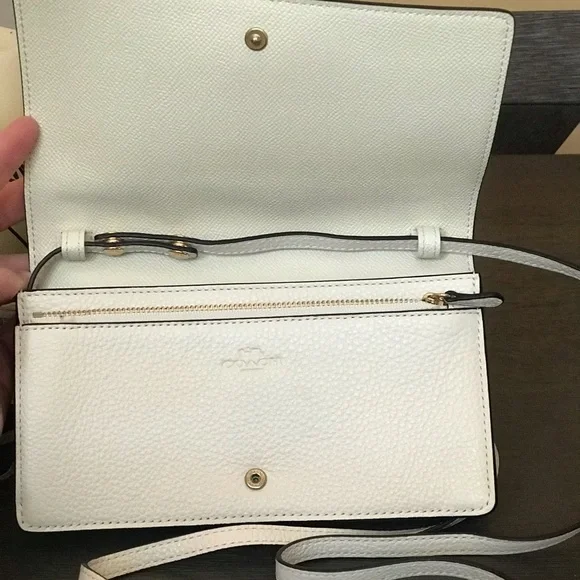 Coach Cream Leather Crossbody Bag - Picture 3 of 4